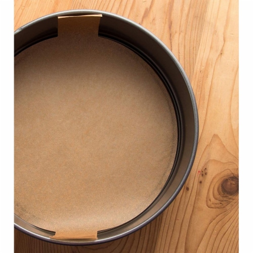 Juvale Unbleached Baking Parchment Paper Rounds with Easy Lift Tabs (9 in, 100 Sheets) Perspective: right