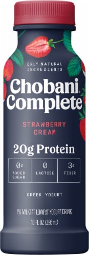 Chobani® Complete Strawberry Cream Advanced Nutrition Protein Greek Yogurt Shake Perspective: right