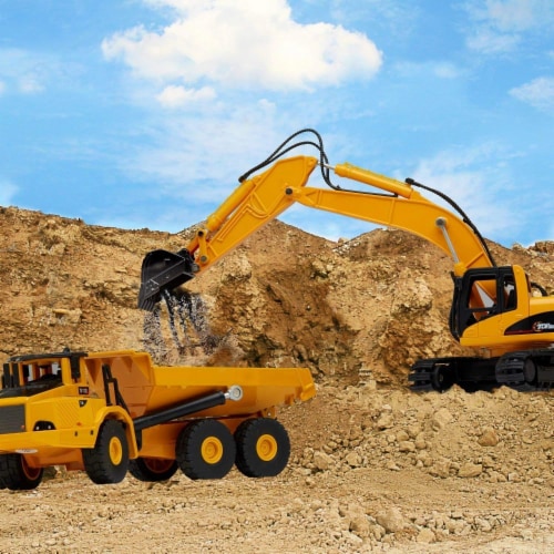 Top Race Excavator Dump Truck Diecast Metal Construction Trucks Free Wheeler Set of 2 0.33 H 12.99 L 11.81 W Metro Market
