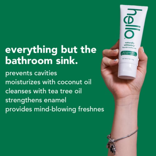 Hello Farm Grown Mint Naturally Whitening Fluoride Toothpaste Perspective: right