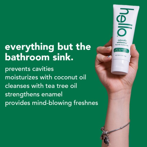 Hello Farm Grown Mint Naturally Whitening Fluoride Toothpaste Perspective: right
