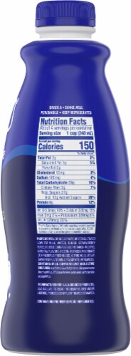 LaLa® Pecan Cereal Probiotic Yogurt Smoothie Perspective: right