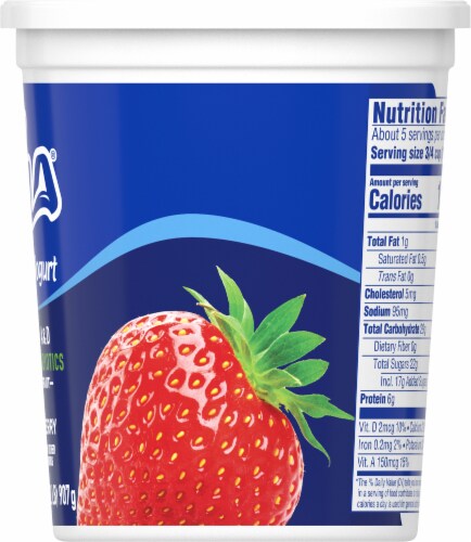 LALA® Low Fat Strawberry Blended Yogurt Perspective: right