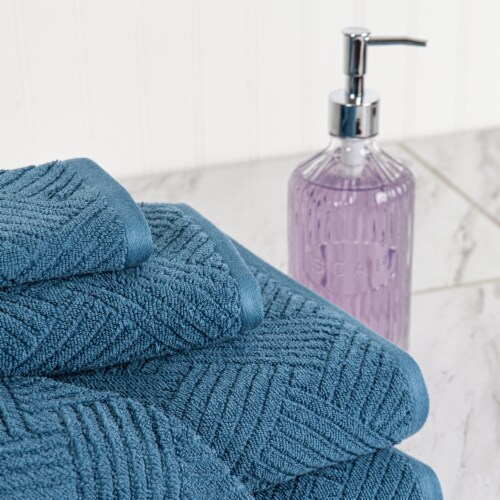Seymour Textured Basketweave Stellar Bath Towel Set Perspective: right
