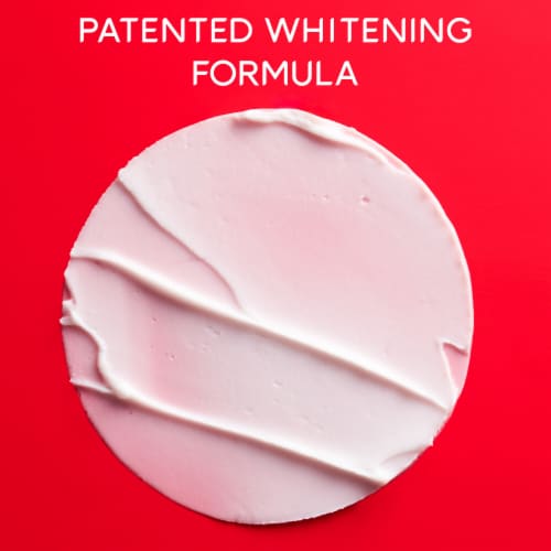 Colgate Optic White Stain Fighter Stain Removal Toothpaste with Sensitivity Relief Clean Mint Perspective: right