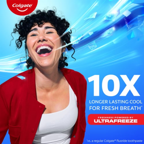Colgate Max Fresh with Whitening Toothpaste with Mini Breath Strips Cool Mint Perspective: right