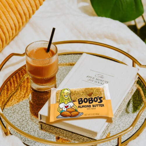 Bobo's® Almond Butter Oat Bars Perspective: right