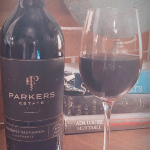 Parkers Estate Cabernet Sauvignon Red Wine Perspective: right