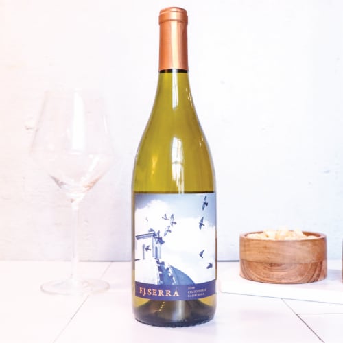 F. J. Serra Chardonnay Perspective: right