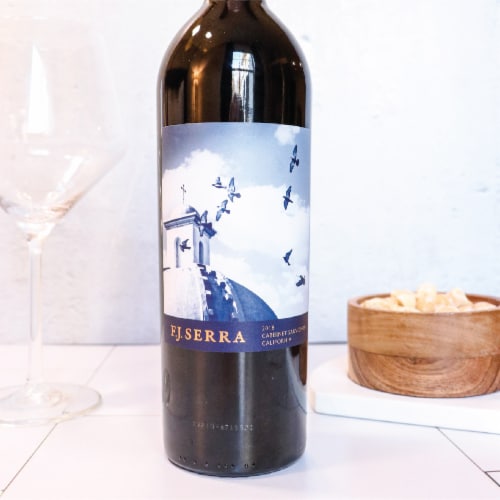 F.J. Serra Cabernet Sauvignon Perspective: right