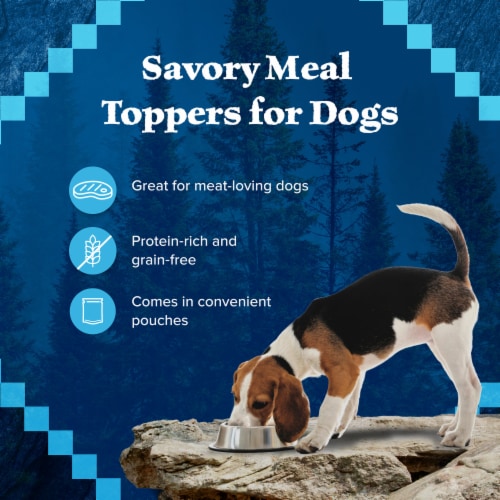 Blue Buffalo Wilderness Trail Toppers Wet Dog Food High-Protein Variety Pack Chicken & Beef Perspective: right