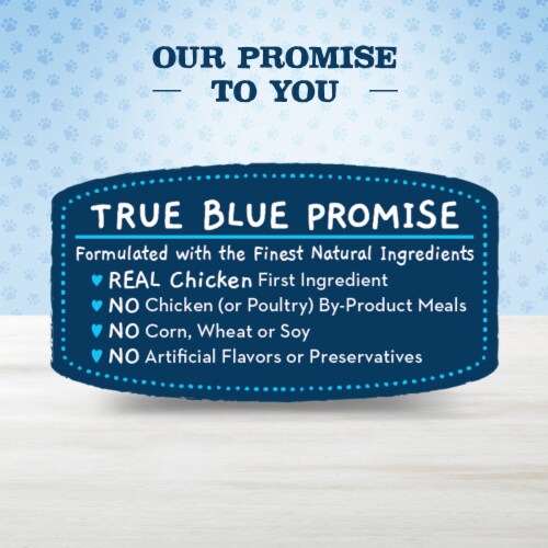 Blue Buffalo Baby Blue Chicken & Pea Dry Kitten Food Perspective: right