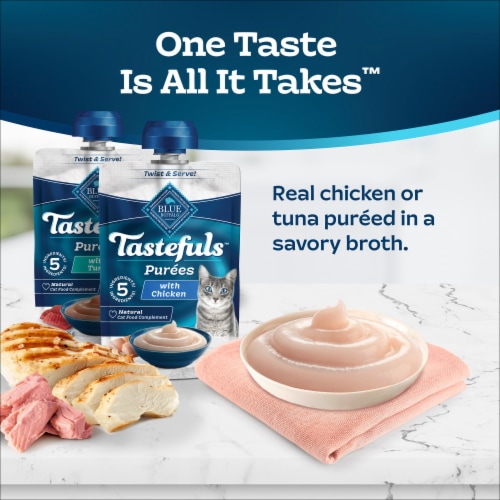 Blue Buffalo Tastefuls Purees Natural Wet Cat Food Complement Pouches Chicken & Tuna Perspective: right