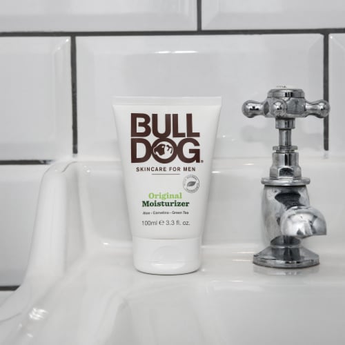 Bulldog Skincare Original Face Moisturizer Perspective: right