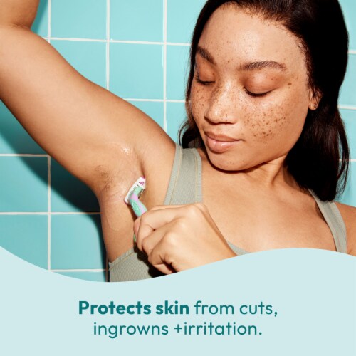 Skintimate 2 in 1 Shave Oil + Moisturizer Sensitive Skin Protects & Smooths Fragrance Free Perspective: right