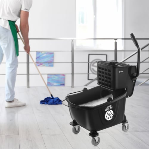 Dryser Commercial Mop Bucket with Side Press Wringer - 26 Quart, Black Perspective: right
