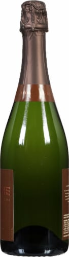 Browne Family Vineyards Brut Washington Sparkling Wine Perspective: right