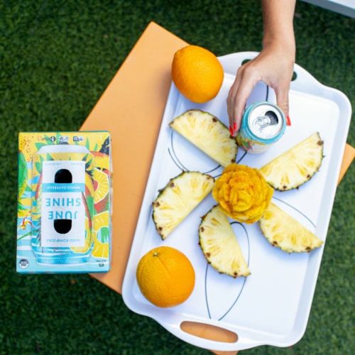 JuneShine Mango Daydream Hard Kombucha Perspective: right