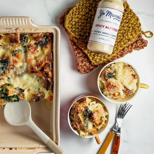 Yo Mama's® Calabrian Chili Spicy Alfredo Perspective: right