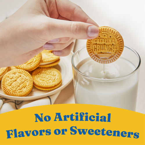 Catalina Crunch® Vanilla Creme Sandwich Cookies Perspective: right