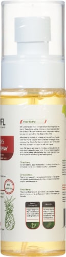 Made For Locs™ Vegan Oil Spray Perspective: right
