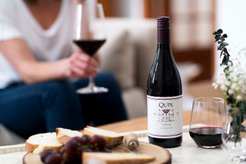 Qupe Syrah Red Wine Perspective: right