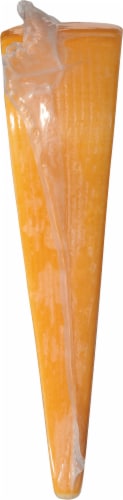Marieke Young 2 - 4 Month Gouda Cheese Perspective: right