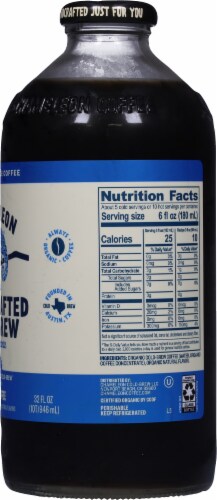 Chameleon® Organic Cold Brew Concentrate Vanilla Coffee Perspective: right