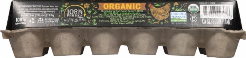 Vital Farms® Pasture Raised Large Organic Eggs Perspective: right