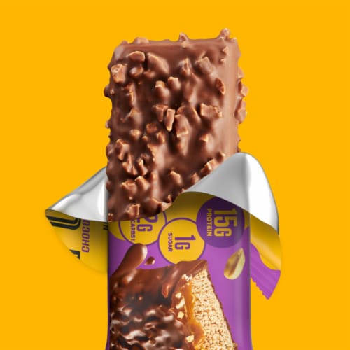 FULFIL Chocolate Peanut Caramel Flavored Protein Bar Perspective: right