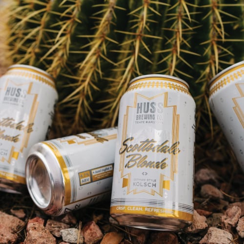 Huss Brewing Co. Scottsdale Blonde German Style Kolsch Perspective: right