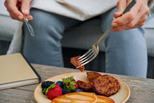 Beyond Meat Original Plant Based Breakfast Sausage Patties Perspective: right