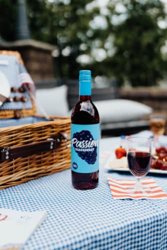 L'uva Bella Winery Passion Blackberry Sweet California Red Wine Perspective: right