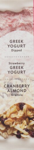 Clio Strawberry Granola & Yogurt Parfait Bar Perspective: right