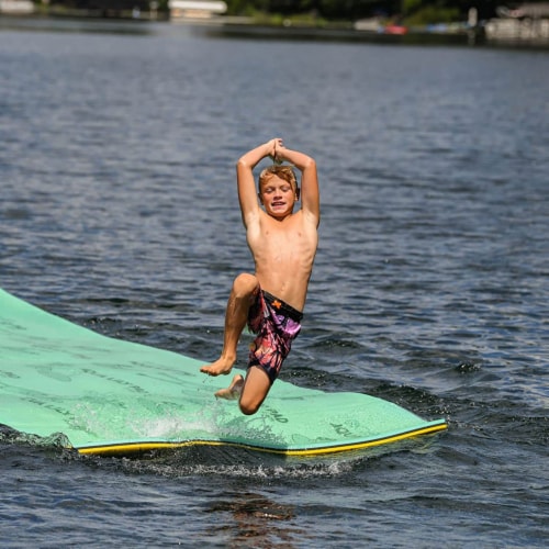 Aqua Lily Pad 20 Ft Bullfrog Water Playground Floating Foam Island, Green/Yellow Perspective: right