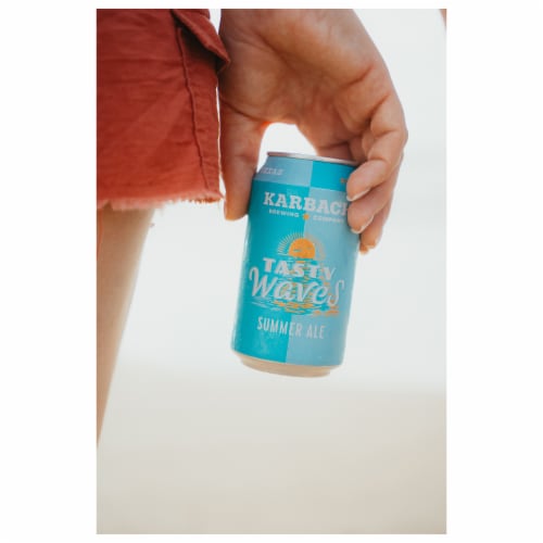 Karbach Brewing Company Tasty Waves Summer Ale Perspective: right