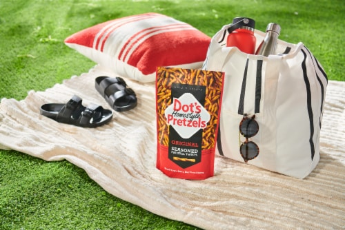 Dot's® Homestyle Original Seasoned Pretzel Twists Perspective: right
