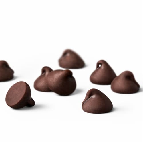 LILY'S Dark Chocolate Style No Sugar Added Baking Chips Bag Perspective: right