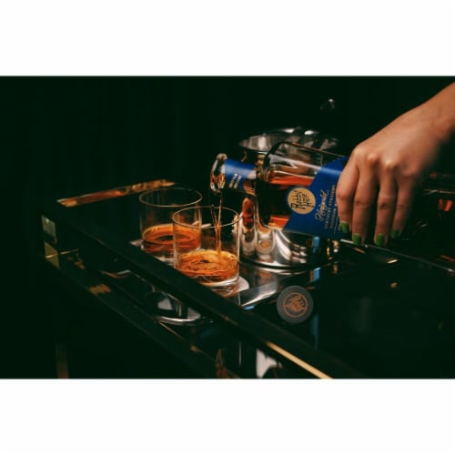 Rabbit Hole Heigold Kentucky Straight Bourbon Whiskey Perspective: right