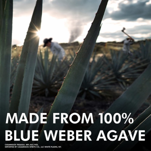 Casamigos Blanco Tequila Perspective: right