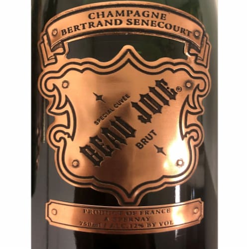 Beau Joie Brut Special Cuvee Champagne France Sparkling Wine Perspective: right
