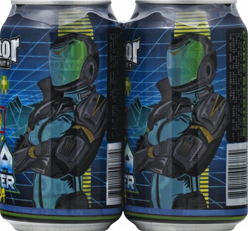 Aviator Brewing Company Giga Blaster NEIPA Beer Perspective: right