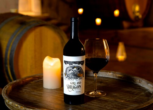 Girl & Dragon Malbec Red Wine Perspective: right