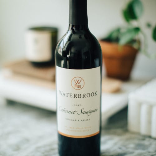 Waterbrook Cabernet Sauvignon Washington Red Wine Perspective: right