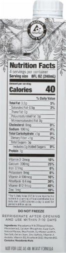 Milkadamia® Unsweetened Macadamia Milk Perspective: right