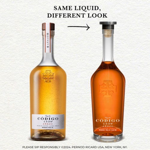 Codigo 1530 Tequila Anejo Perspective: right