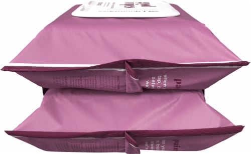 Goodwipes® Rosewater Hypoallergenic Flushable Wipes Perspective: right