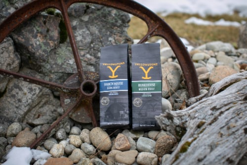 Yellowstone Cramel Oatmeal Light Roast Ground Coffee Perspective: right