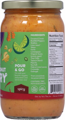 Yai's Thai® Hot Red Coconut Curry Perspective: right