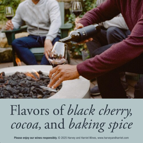 Harvey & Harriet Red Blend Red Wine Perspective: right